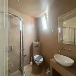 فندق Rex كالامباكا